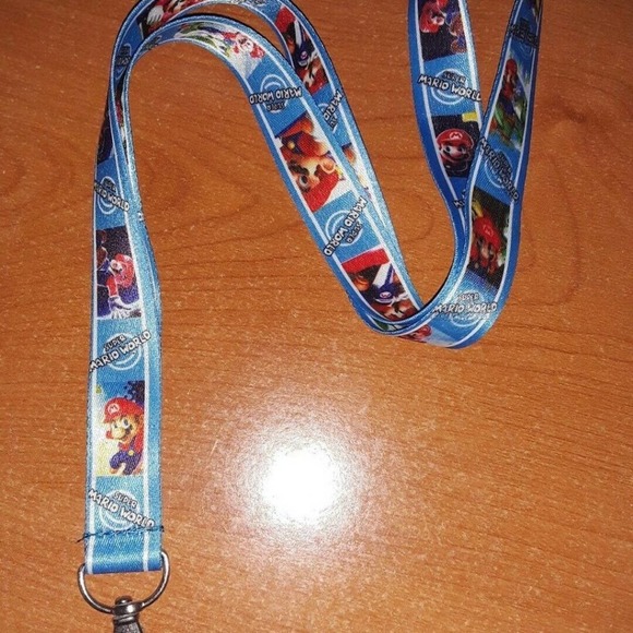 D2. Main Nintendo Character Blue One Size Super Mario Neck Strap Lanyard & Clip - Picture 1 of 8